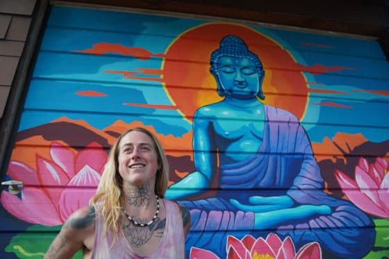 De la désintox aux 100 miles : Lizzy Jones, artiste de Moab, réinvente tout